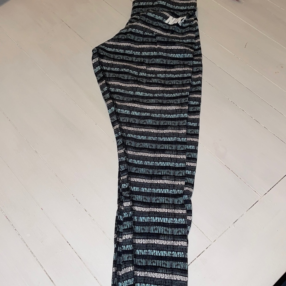 Nike full length workout leggings